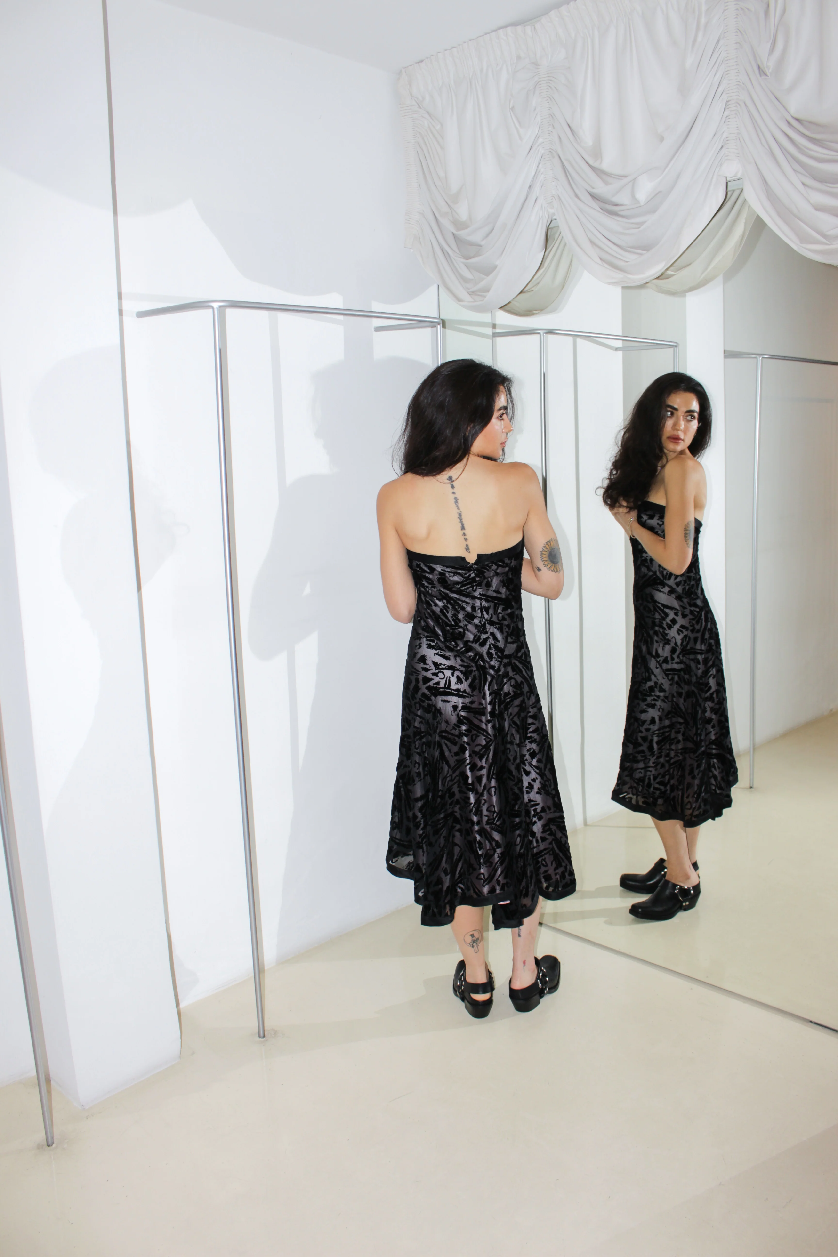 Vintage Diane Von Fustenberg Dress - Image 3