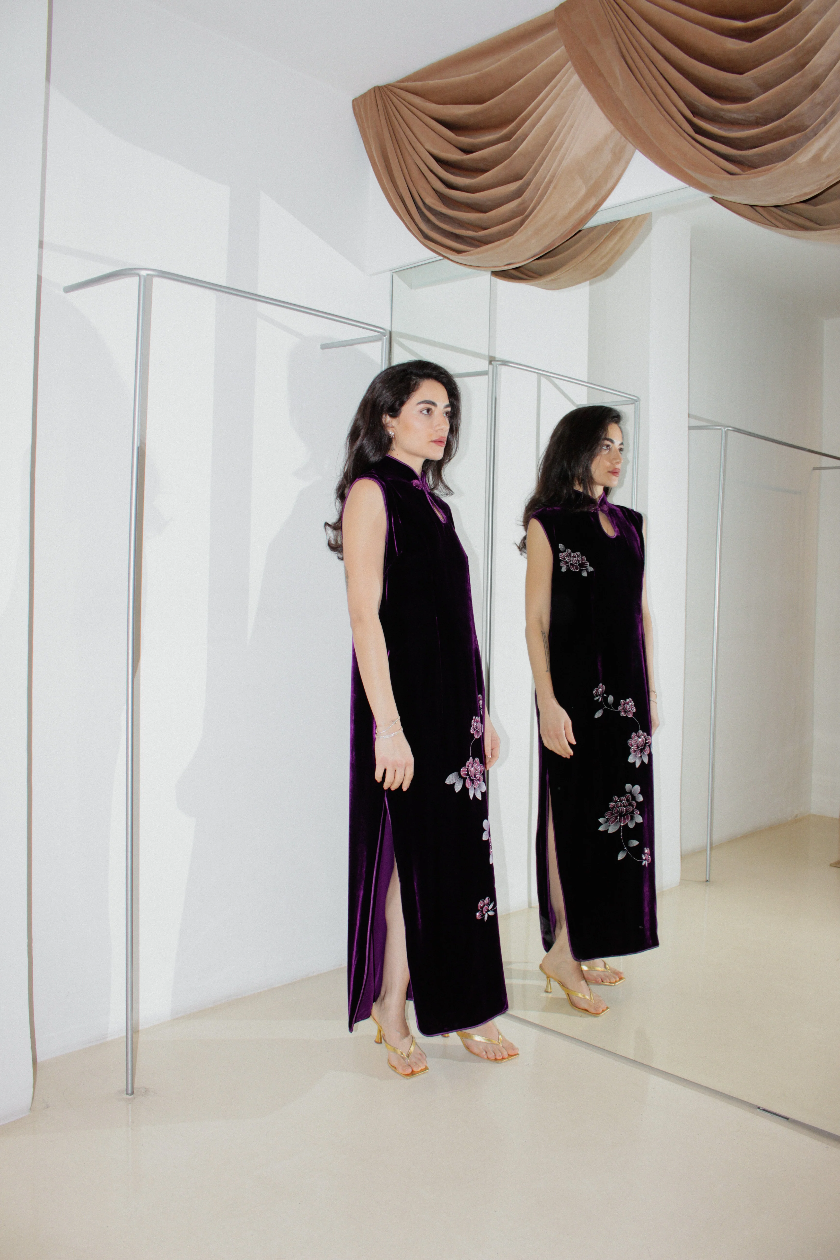 Vintage Cheongsam Dress - Image 4