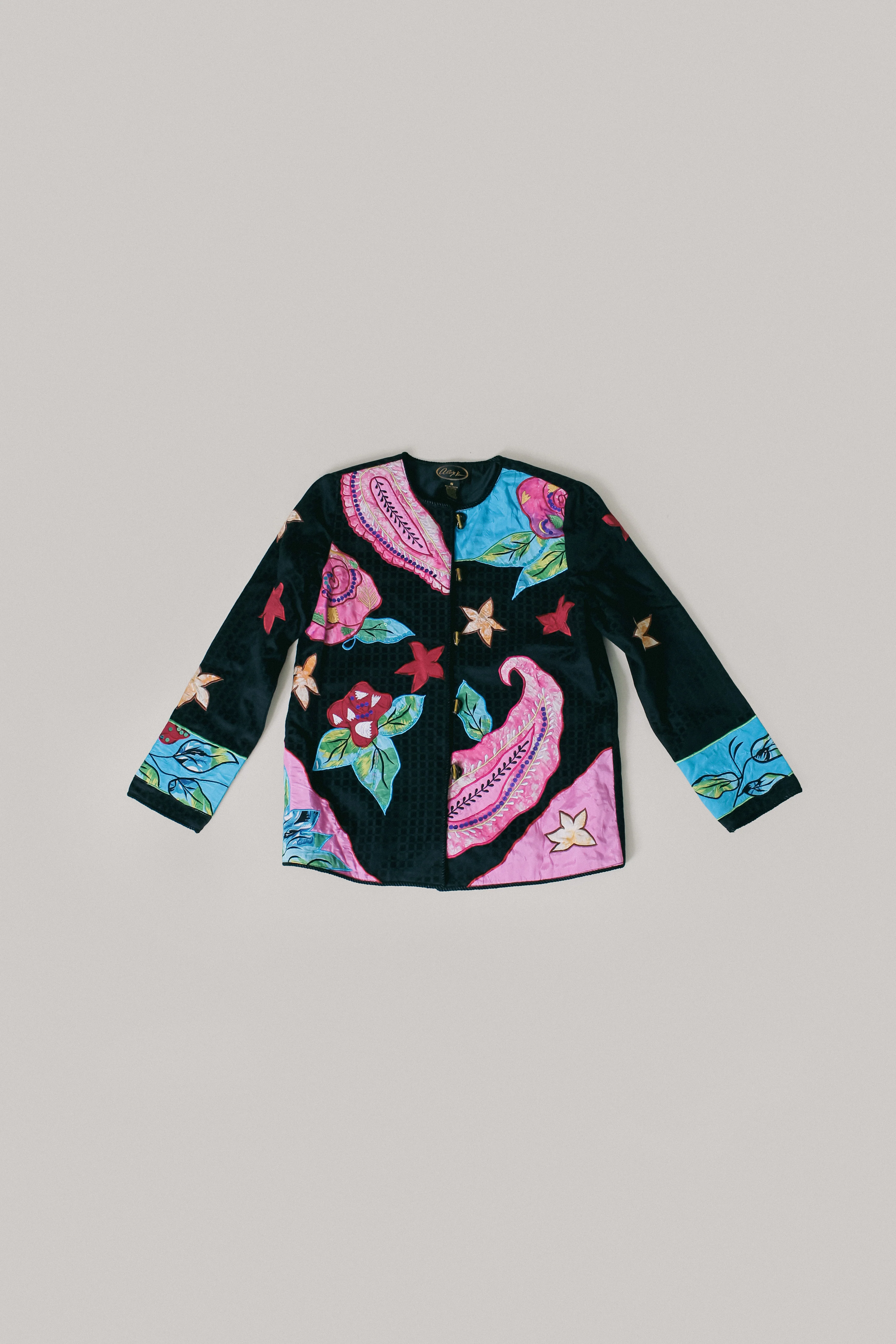 Vintage Embroidered Jacket - Image 4