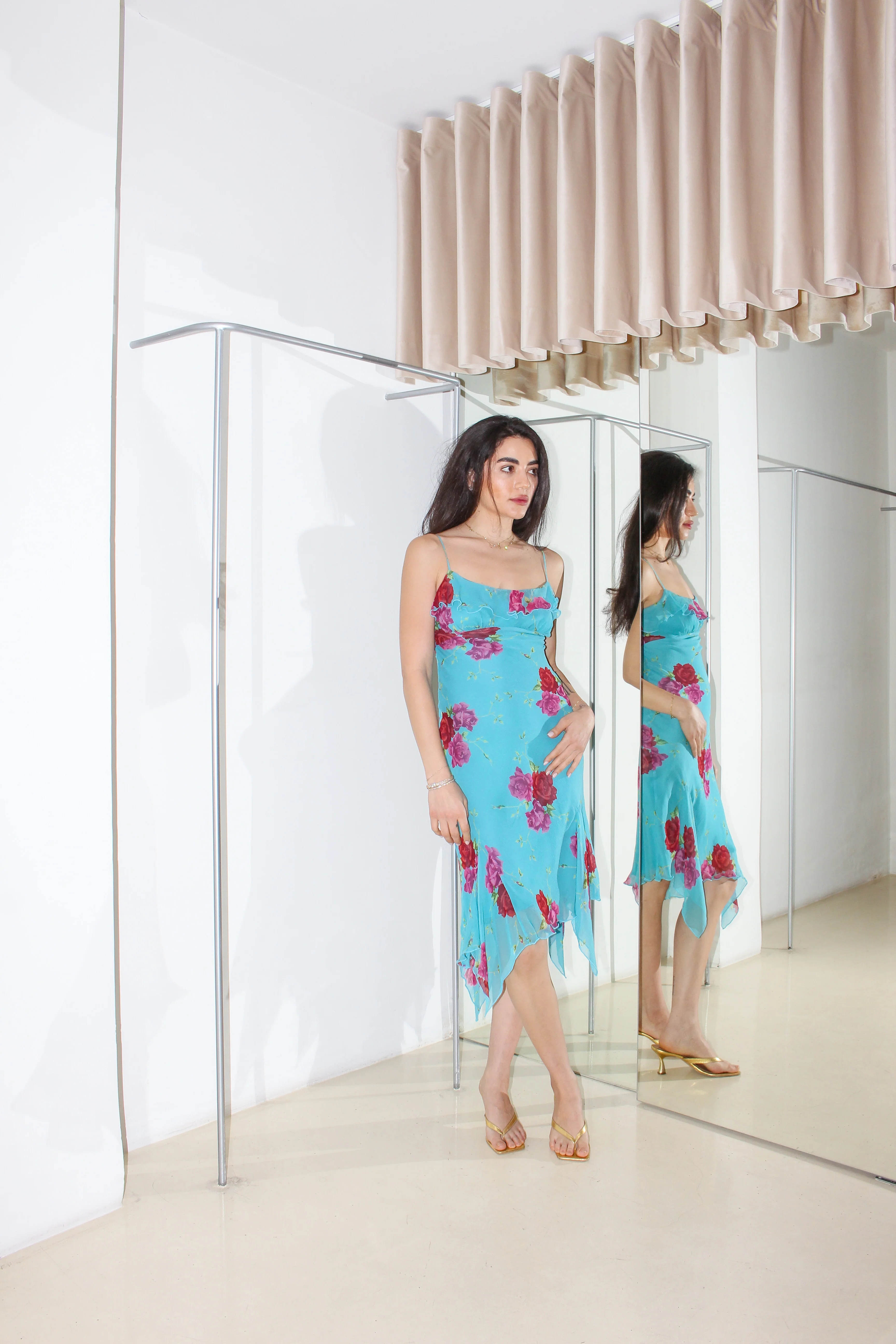 Vintage Floral Dress - Image 2