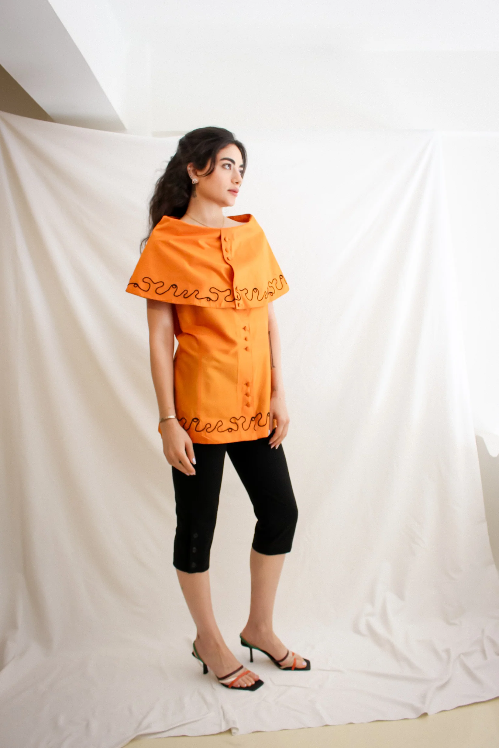 Vintage Off-Shoulders Top - Image 3